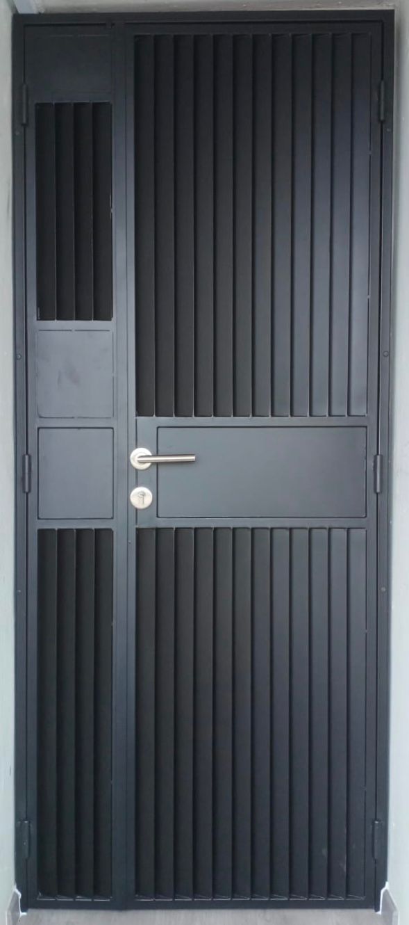 HDB Metal Gate - SH025 Modern Vertical Straight-Cut Privacy Grille - Metal and Aluminium Fabrication 