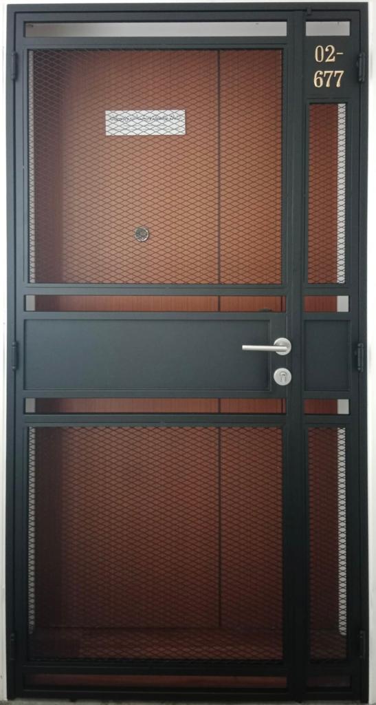 HDB Metal Gate - SH029 Industrial Pet Friendly Mesh with Middle Panel - Metal and Aluminium Fabrication 